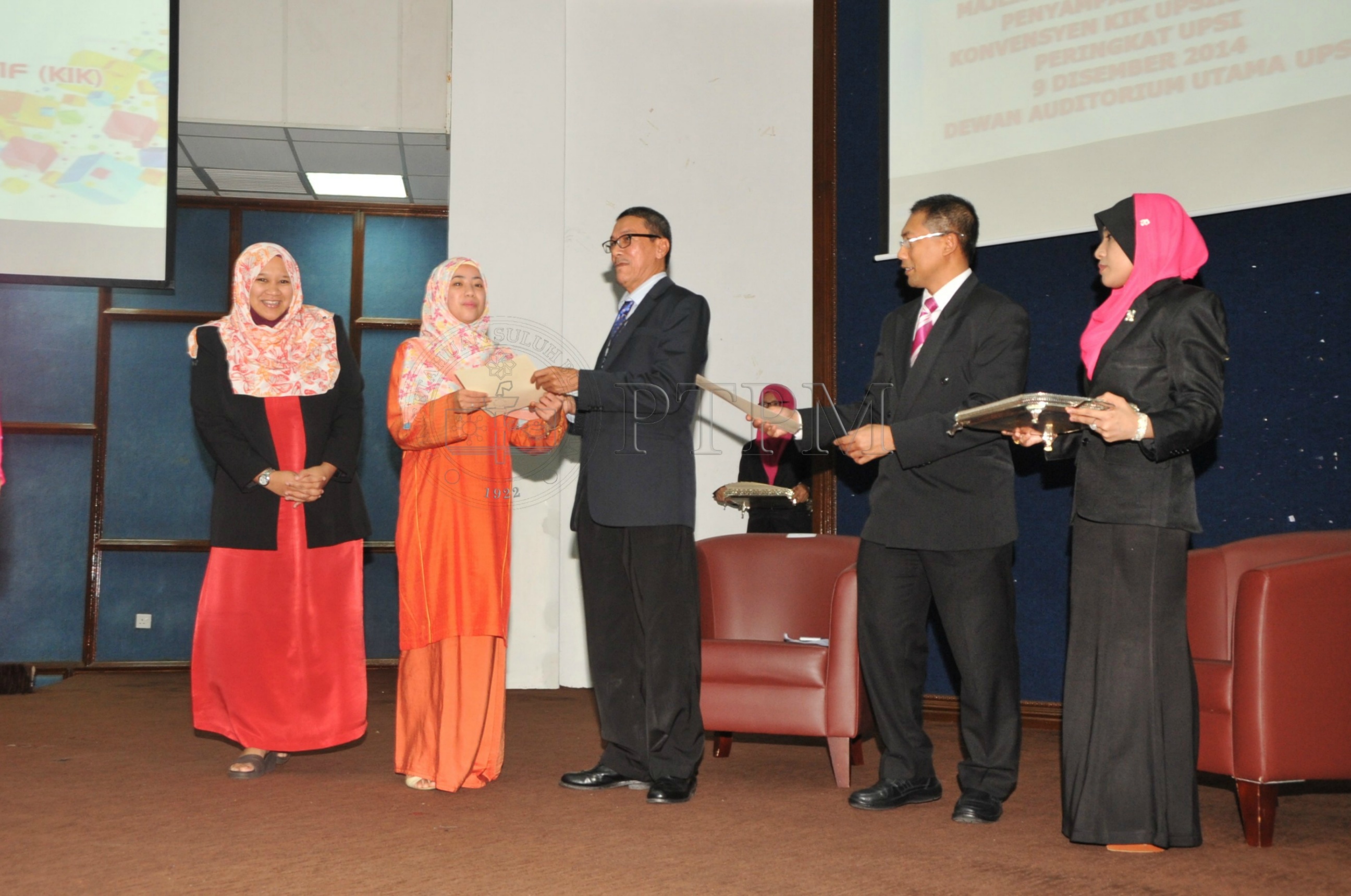 PRO 14 126 KIKPRO 2576